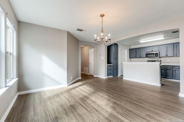 5306 Tomas, San Antonio, TX 78240