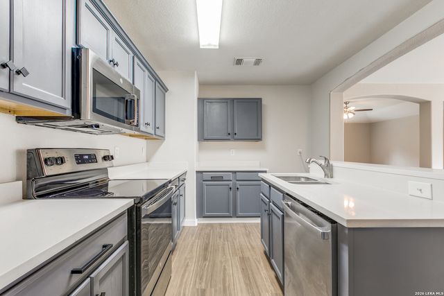 5306 Tomas, San Antonio, TX 78240