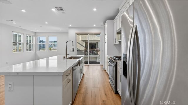 1430 W Cara, Anaheim, CA 92805