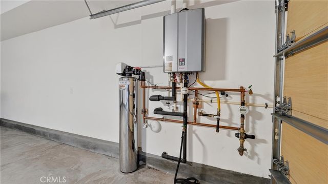 1430 W Cara, Anaheim, CA 92805