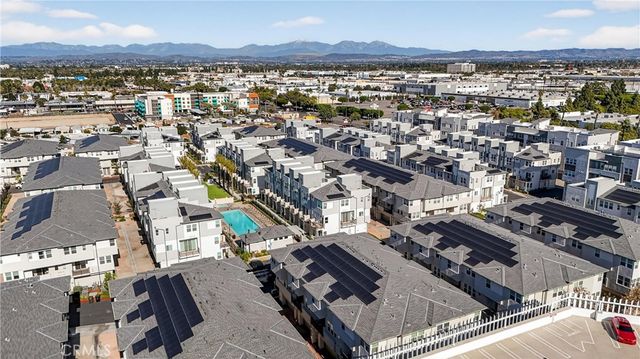 1430 W Cara, Anaheim, CA 92805