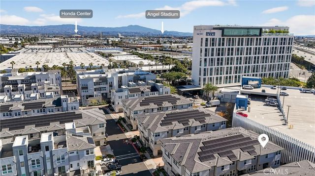 1430 W Cara, Anaheim, CA 92805