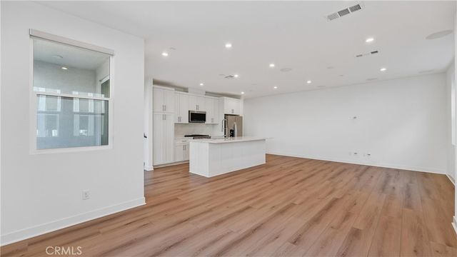 1430 W Cara, Anaheim, CA 92805