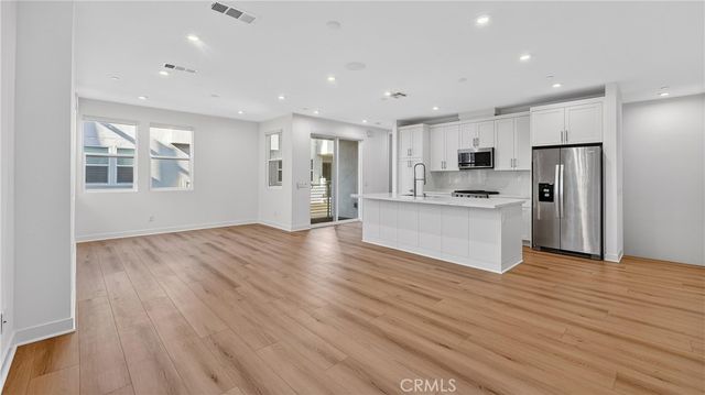 1430 W Cara, Anaheim, CA 92805