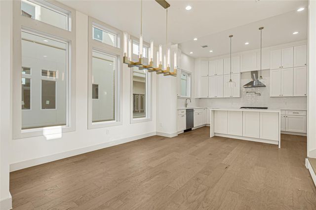 5619 Val Verde Street A, Houston, TX 77057