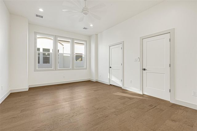 5619 Val Verde Street A, Houston, TX 77057
