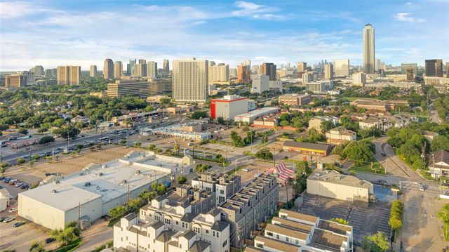 5619 Val Verde Street A, Houston, TX 77057