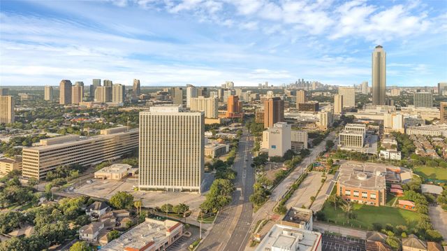5619 Val Verde Street A, Houston, TX 77057