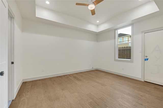 5619 Val Verde Street A, Houston, TX 77057
