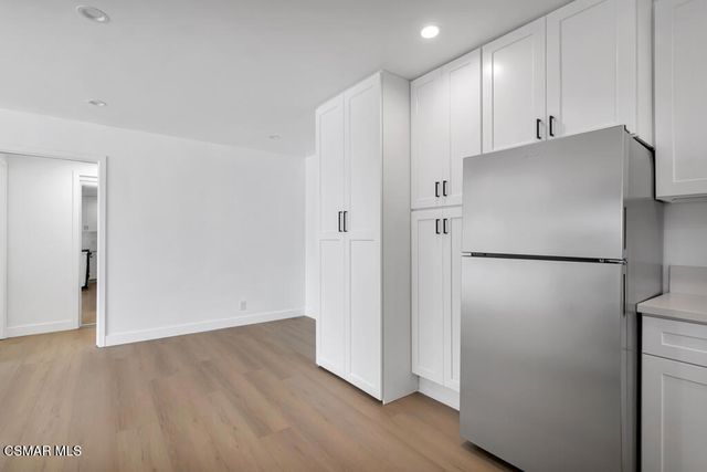 605 Warwick Avenue 629-4, Thousand Oaks, CA 91360