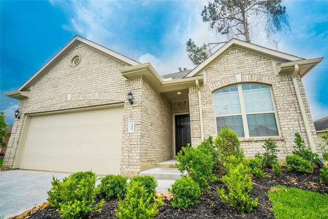 137 Snug Harbor Drive, Conroe, TX 77356