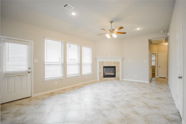 137 Snug Harbor Drive, Conroe, TX 77356