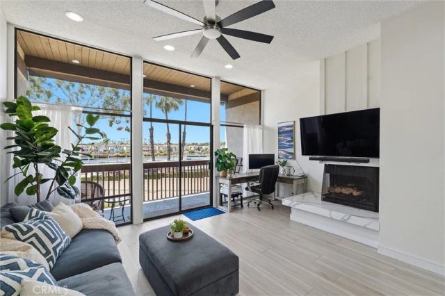 5203 S Marina Pacifica Drive, Long Beach, CA 90803