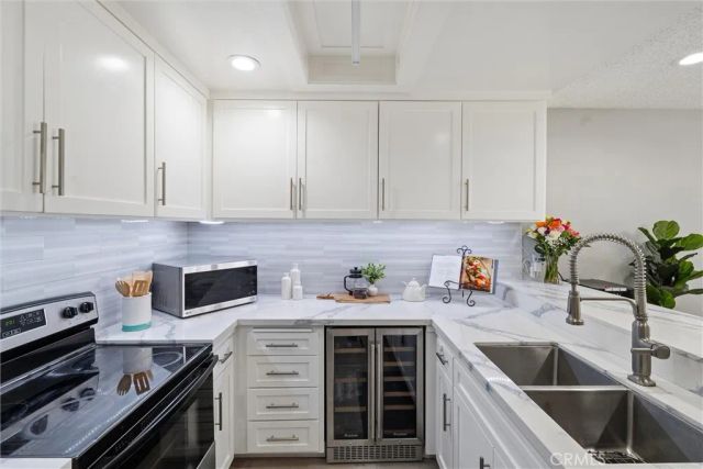 5203 S Marina Pacifica Drive, Long Beach, CA 90803