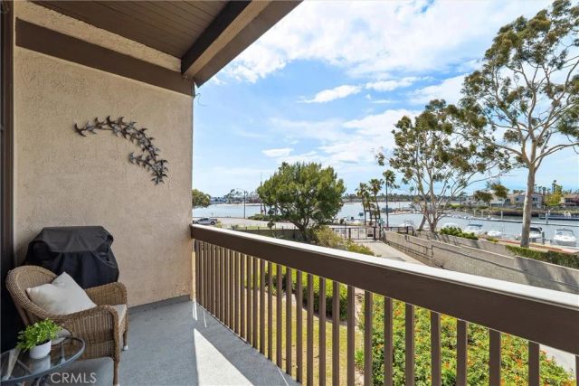5203 S Marina Pacifica Drive, Long Beach, CA 90803