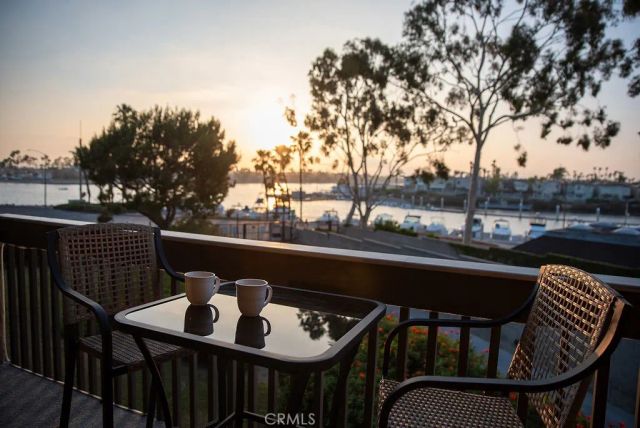 5203 S Marina Pacifica Drive, Long Beach, CA 90803