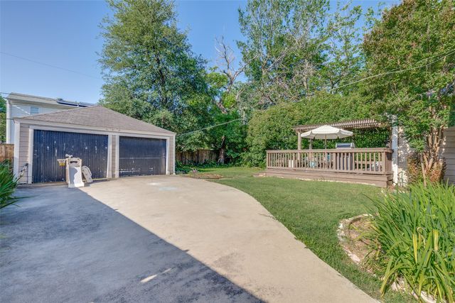 6006 Penrose Avenue, Dallas, TX 75206