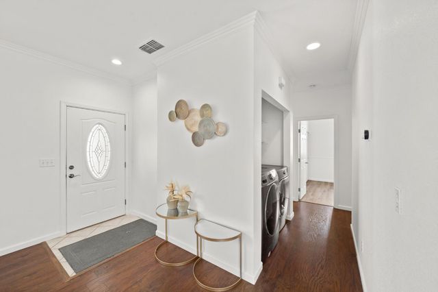 7775 Dersingham Dr, Sacramento, CA 95829