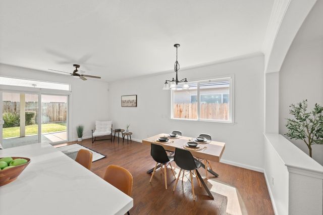 7775 Dersingham Dr, Sacramento, CA 95829