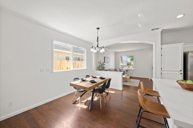 7775 Dersingham Dr, Sacramento, CA 95829