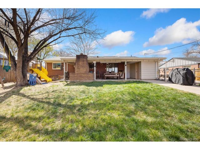 1354 S Kendall Ct, Lakewood, CO 80232