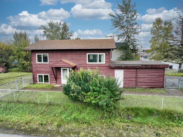 1034 27TH AVENUE, Fairbanks, AK 99701