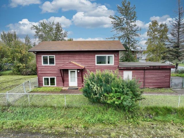 1034 27TH AVENUE, Fairbanks, AK 99701