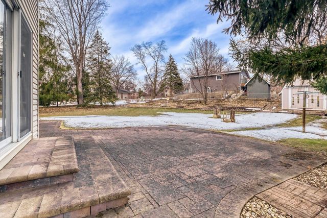 13330 Findlay Way, Apple Valley, MN 55124