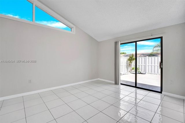 9892 Boca Gardens Pkwy A, Boca Raton, FL 33496
