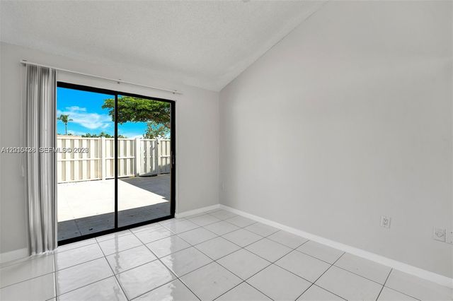 9892 Boca Gardens Pkwy A, Boca Raton, FL 33496