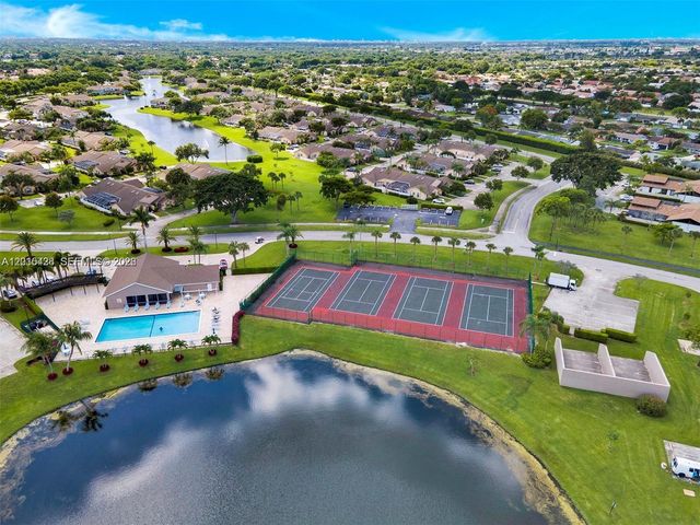 9892 Boca Gardens Pkwy A, Boca Raton, FL 33496