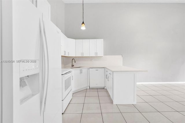 9892 Boca Gardens Pkwy A, Boca Raton, FL 33496
