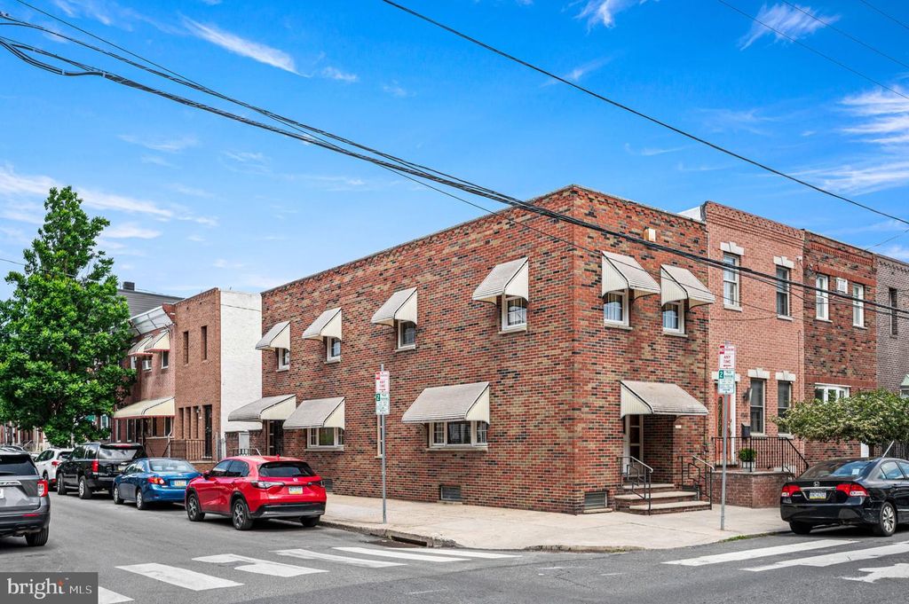 1746 S 13TH ST, Philadelphia, PA 19148
