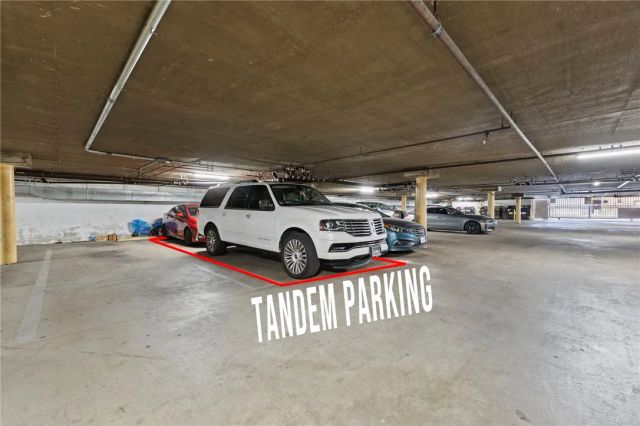 7035 Woodley 205, Van Nuys, CA 91406