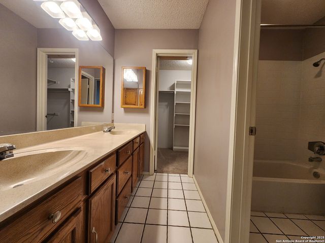 14038 Fairway Oaks, San Antonio, TX 78217