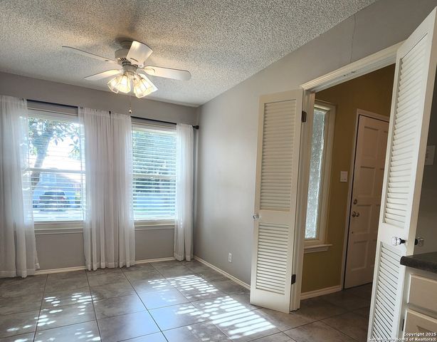 14038 Fairway Oaks, San Antonio, TX 78217