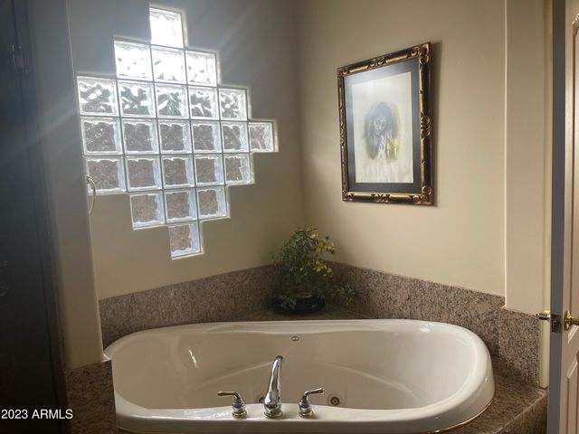 10100 N 78TH Place, Scottsdale, AZ 85258