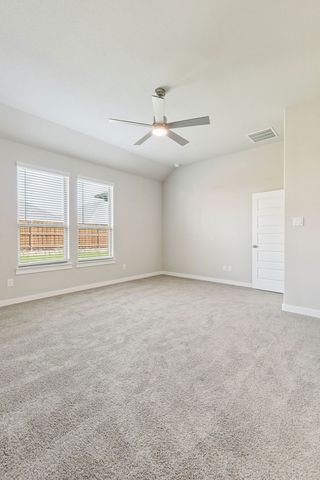 10616 Blakely Creek Road, Fort Worth, TX 76126