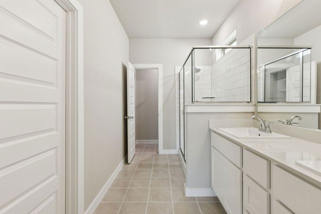 10616 Blakely Creek Road, Fort Worth, TX 76126