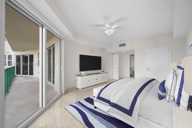 19900 E Country Club Dr 706, Aventura, FL 33180