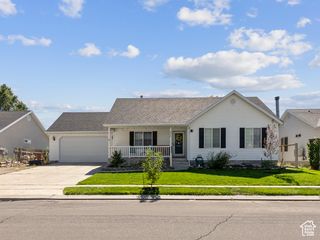 2020 E AUTUMN ST, Eagle Mountain, UT 84005