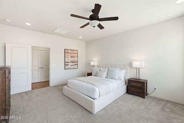 6418 W MADRE DEL ORO Drive 6418, Phoenix, AZ 85083