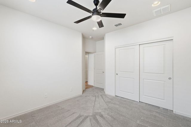 6418 W MADRE DEL ORO Drive 6418, Phoenix, AZ 85083