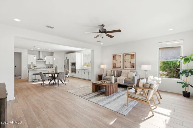 6418 W MADRE DEL ORO Drive 6418, Phoenix, AZ 85083