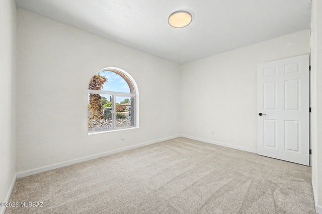 8867 E 28th Street, Tucson, AZ 85710