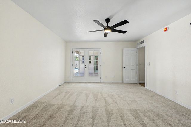 8867 E 28th Street, Tucson, AZ 85710