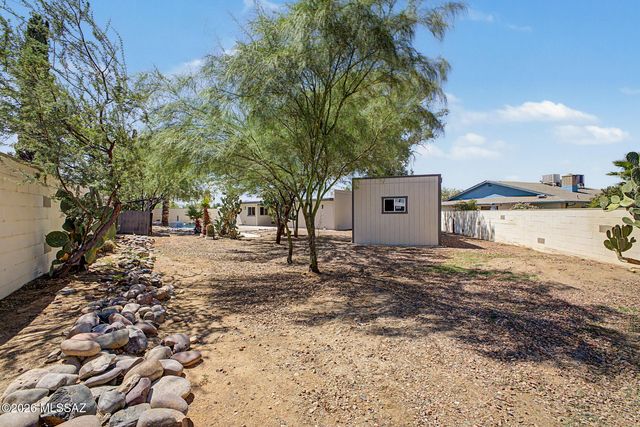 8867 E 28th Street, Tucson, AZ 85710