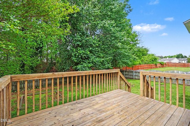 956 S Philwood Court, Fuquay Varina, NC 27526