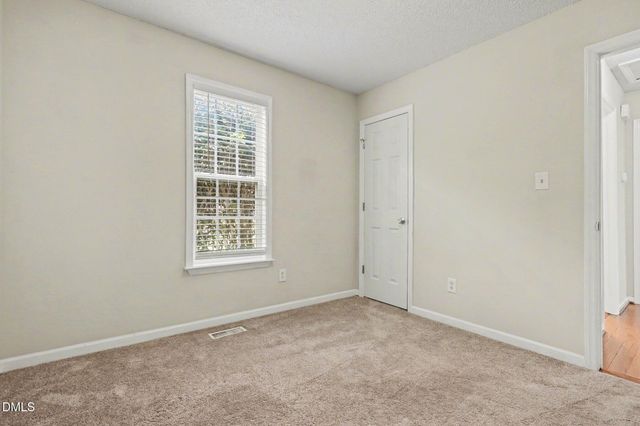 956 S Philwood Court, Fuquay Varina, NC 27526