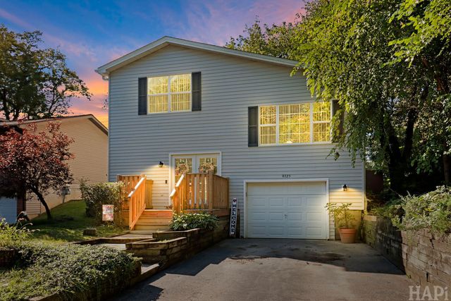 9725 W 17th Street, Zion, IL 60099